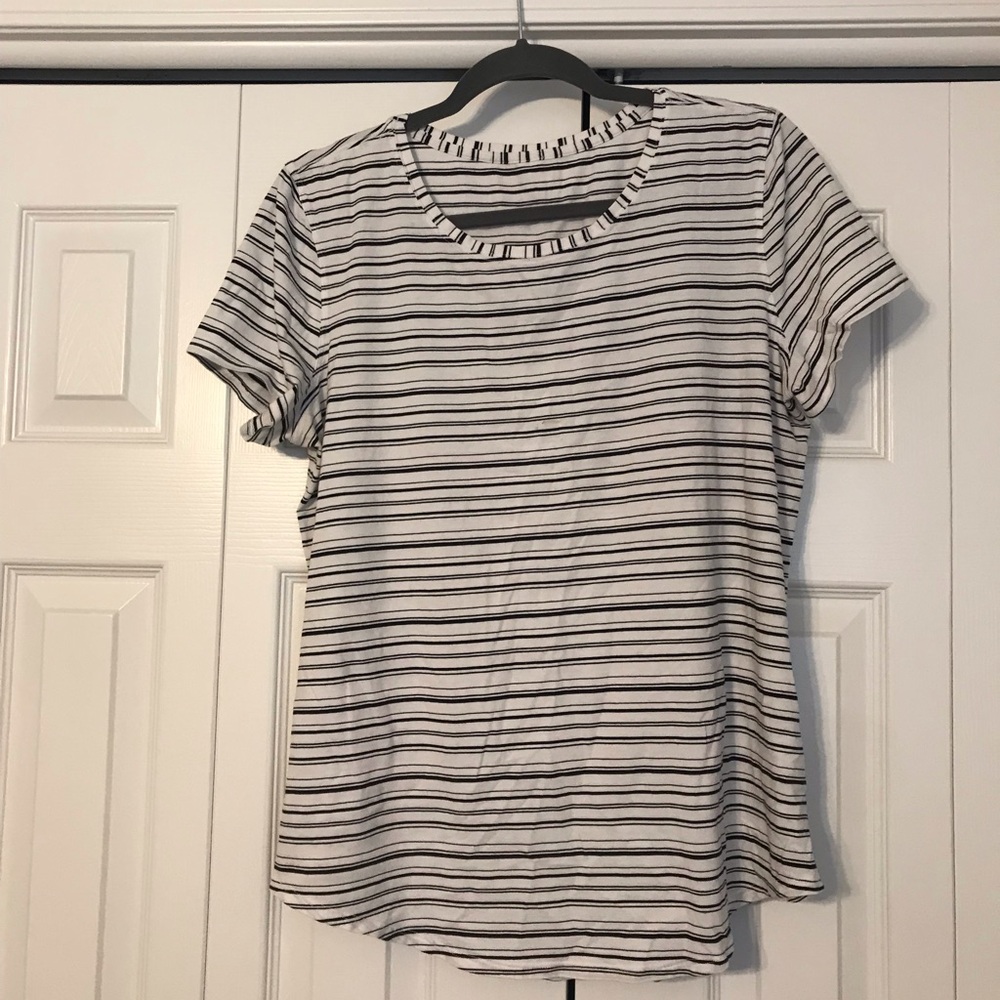 LULULEMON LOVE CREW TEE WHITE WITH BLACK STRIPE PTP 22"